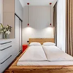 Apartman Domillion 5bdr Modern Urban Fourplex So1f