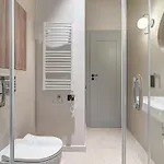 Domillion 5bdr Modern Urban Fourplex So1f *