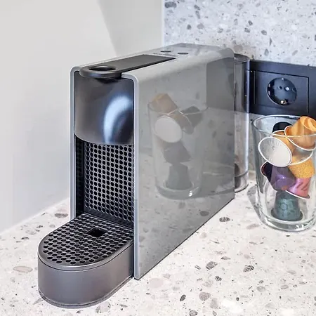 Domillion 5bdr Modern Urban Fourplex So1f דירה וילנה