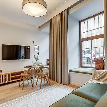 Apartment Domillion 5bdr Modern Urban Fourplex So1f